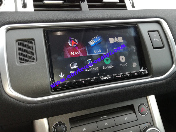 CarPlay ed Android Auto per Evoque