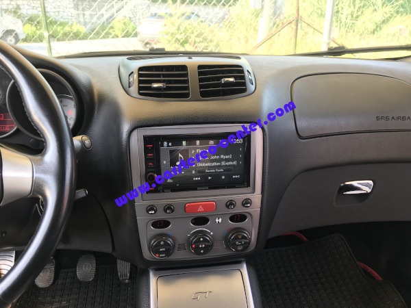 Monitor 2DIN Kenwood su Alfa Romeo GT