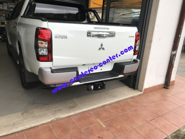 Sensori di parcheggio per Mitsubishi L200