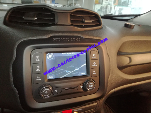 Navigatore iGO per Jeep Renegade