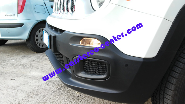 Jeep Renegade con Kit sensori parcheggio