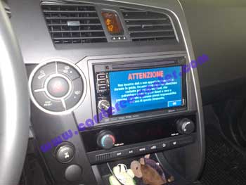 Kenwood DNX-5240BT: navigatore Garmin Kenwood DNX-5240BT: navigatore Garmin