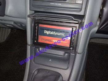 Renault Laguna con navigatore doppio DIN N620