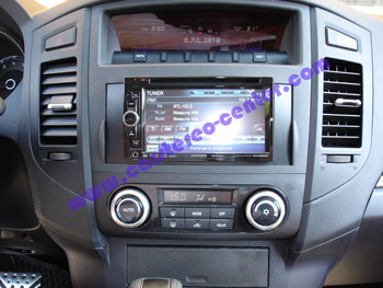 Navigatore Kenwood DNX-5260BT su Mitsubishi Pajero