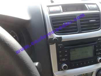 Kia Sportage: installazione Vivavoce bluetooth Parrot CK 3000