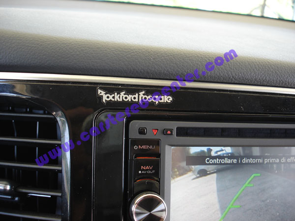 Amplificatore RockfordFosgate su Mitsubishi Outlander 2013