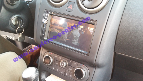 Navigatore 6,8" per Nissan Qashqai