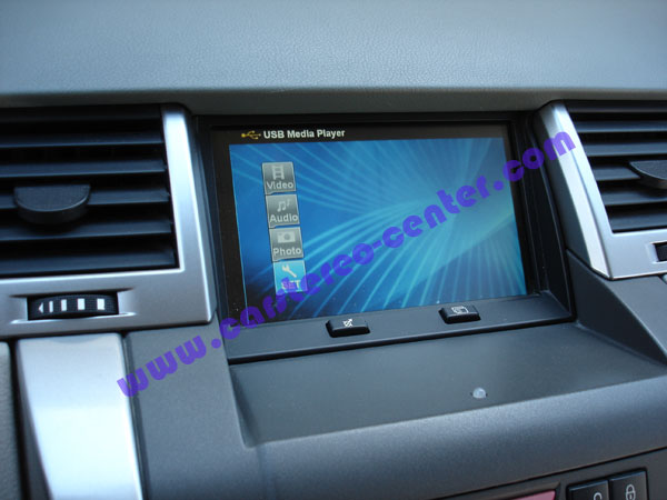 Modulo Alpine USB KCE-635UB su Range Rover Sport